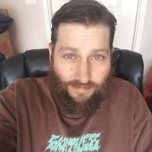 Meet your Posher, Derek